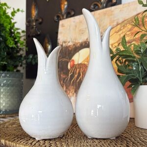 🆕2 Sullivan’s Glazed Ceramic Bud Vases